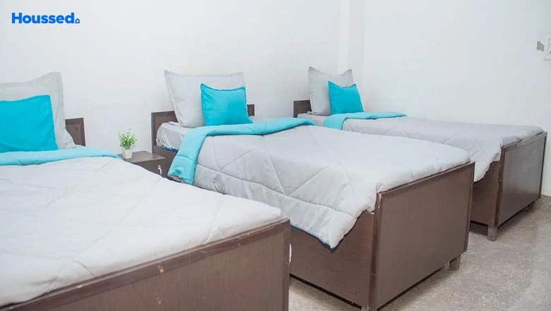 Image of Girls & Boys PG/Hostel in Zolo Mantra Sector 66, Noida